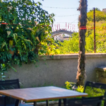 Old Town Oasis 3 Mostar